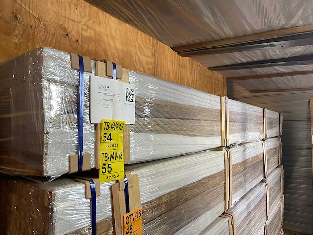 Guyana teak dekdelen geschaafd gevingerlast 4000x90x27mm (66x) - afbeelding 4 van  4