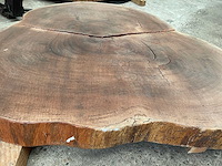 Guyana teak houten schijf 1200mm - afbeelding 1 van  3