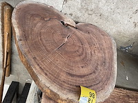 Guyana teak houten schijf 900mm - afbeelding 2 van  3