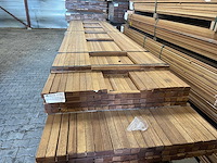 Guyana teak latten geschaafd 3950x40x27mm (66x) - afbeelding 1 van  3