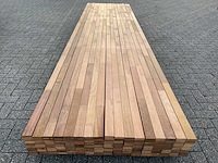 Guyana teak onderliggers geschaafd gevingerlast 3950x60x40mm (60x) - afbeelding 1 van  3