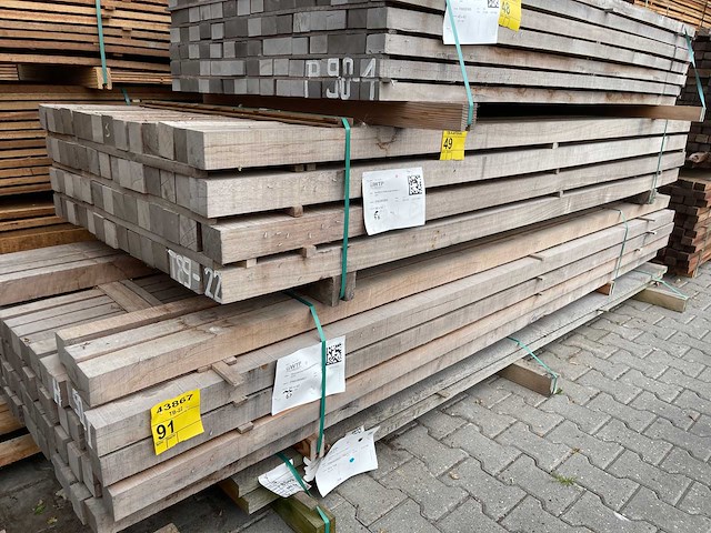 Guyana teak palen fijnbezaagd 2750x68x68mm (56x) - afbeelding 4 van  4