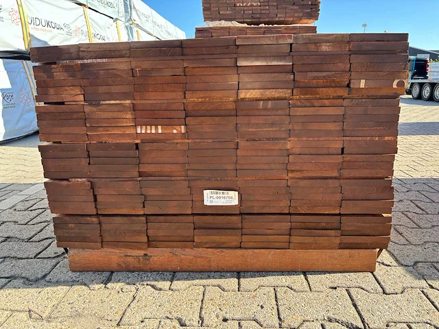 Guyana teak planken geschaafd 1000x145x21mm (189x) - afbeelding 3 van  3