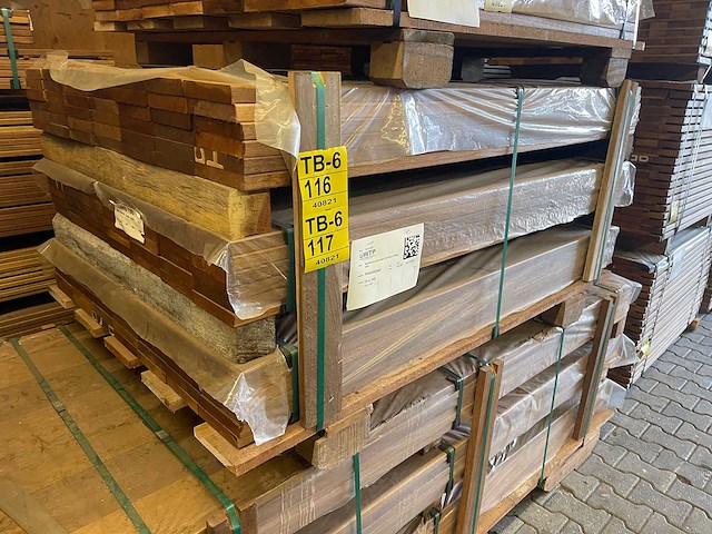 Guyana teak planken geschaafd 1550x140x25mm (63x) - afbeelding 4 van  4