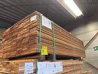 Guyana teak planken geschaafd 2150x140x25mm (140x) - afbeelding 4 van  4