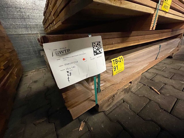 Guyana teak planken geschaafd 2150x140x25mm (68x) - afbeelding 4 van  4