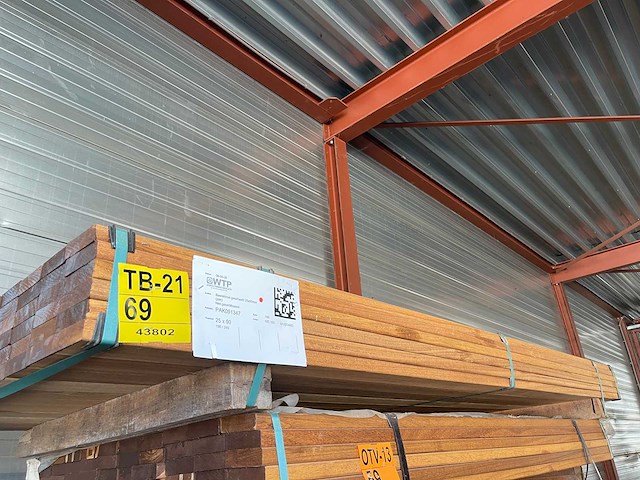 Guyana teak planken geschaafd 2450x90x25mm (66x) - afbeelding 4 van  4