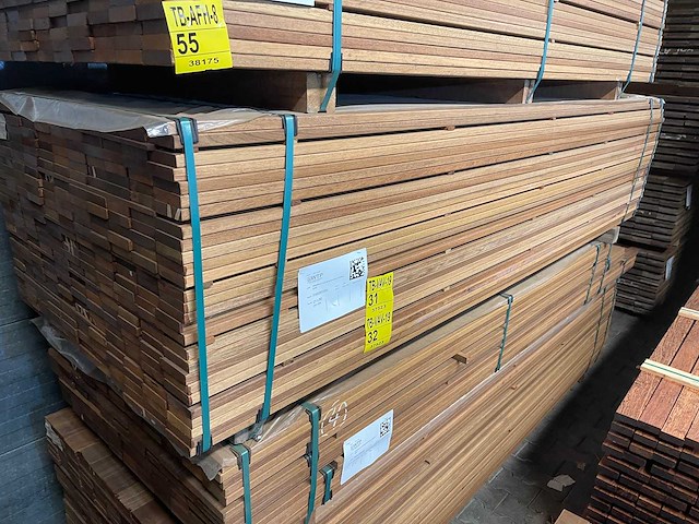 Guyana teak planken geschaafd 2750x90x21mm (148x) - afbeelding 4 van  4