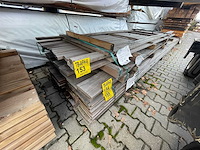 Guyana teak planken geschaafd 3050x40x27mm (26x) - afbeelding 2 van  3