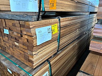 Guyana teak planken geschaafd 3350-3650x70x27mm (210x) - afbeelding 4 van  4