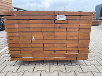Guyana teak planken geschaafd 4900x140x38mm (21x) - afbeelding 2 van  3