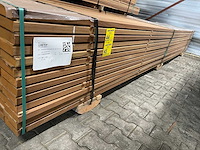 Guyana teak planken geschaafd 4900x140x38mm (49x) - afbeelding 2 van  3