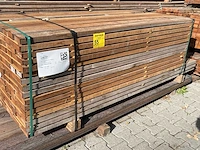 Guyana teak regels fijnbezaagd 1850-2150x80x33mm (174x) - afbeelding 2 van  3