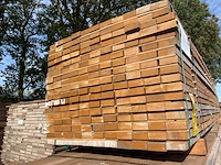 Guyana teak regels fijnbezaagd 3350x80x33mm (88x) - afbeelding 3 van  3