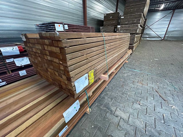 Guyana teak regels geschaafd 2750x68x45mm (94x) - afbeelding 4 van  4