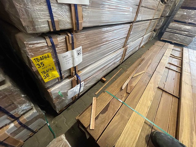 Guyana teak regels geschaafd gevingerlast 4000x45x27mm (132x) - afbeelding 4 van  4