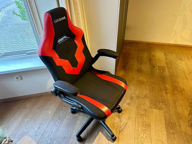 Gxtrust - gamestoel - afbeelding 1 van  4