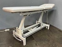 Gymna - trioplus - luxe elektrisch verstelbare behandelbank / therapietafel - afbeelding 3 van  13