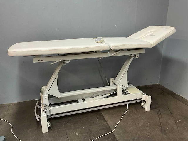 Gymna - trioplus - luxe elektrisch verstelbare behandelbank / therapietafel - afbeelding 11 van  11