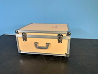 Gynecare - versapoint - elektrochirurgisch systeem - 2008 - afbeelding 6 van  12