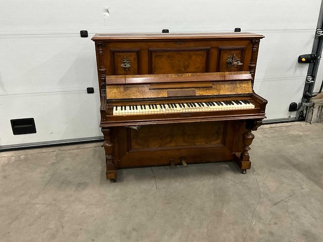 H. krietzsch zeitz piano - afbeelding 1 van  13