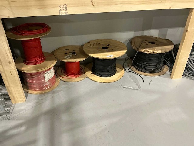 H1z2z2-k solar kabel op rol (8x) - afbeelding 1 van  9