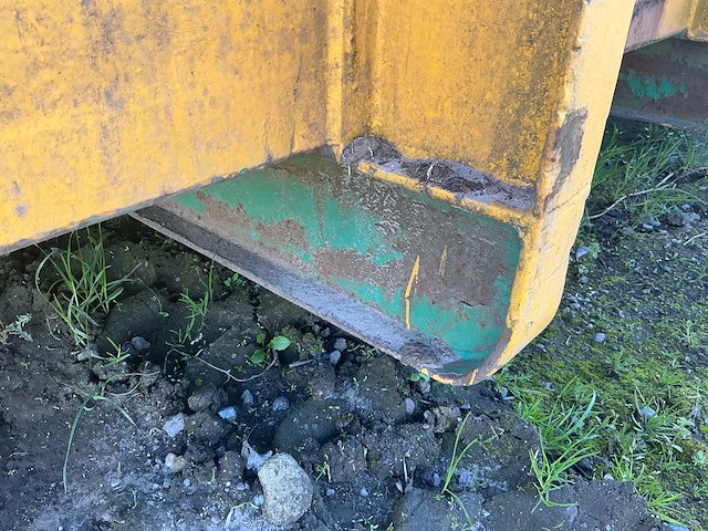 Haak arm container 18m3 - afbeelding 4 van  5