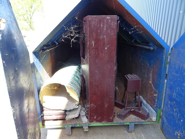 Haakarm afzet afvalcontainer - afbeelding 5 van  7