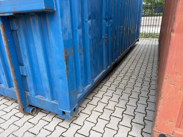 Haakarm afzet afvalcontainer - afbeelding 2 van  6
