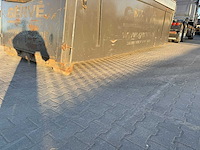 Haakarm afzetcontainer 18m3 met milieukleppen - afbeelding 4 van  10