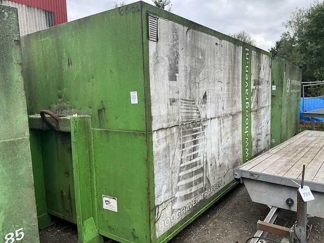 Haakarm afzetcontainer - afbeelding 1 van  5