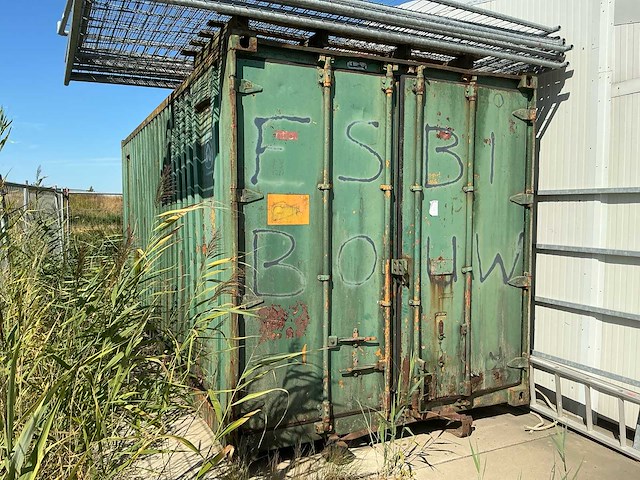 Haakarm container - afbeelding 1 van  16