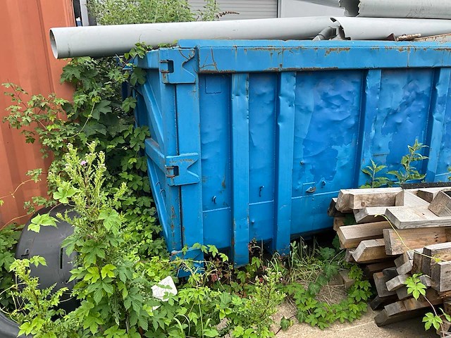 Haakarm en kabel systeem afvalcontainer - afbeelding 2 van  9