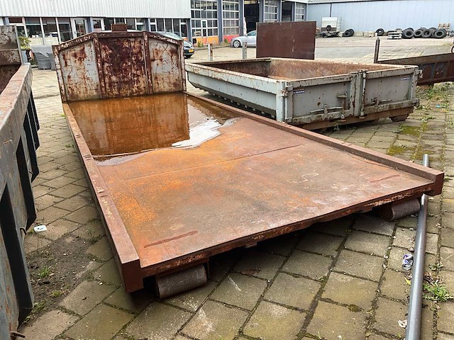 Haakarm en kabelsysteem - various units and containers - afbeelding 2 van  9