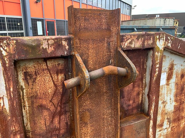 Haakarm en kabelsysteem - various units and containers - afbeelding 6 van  9