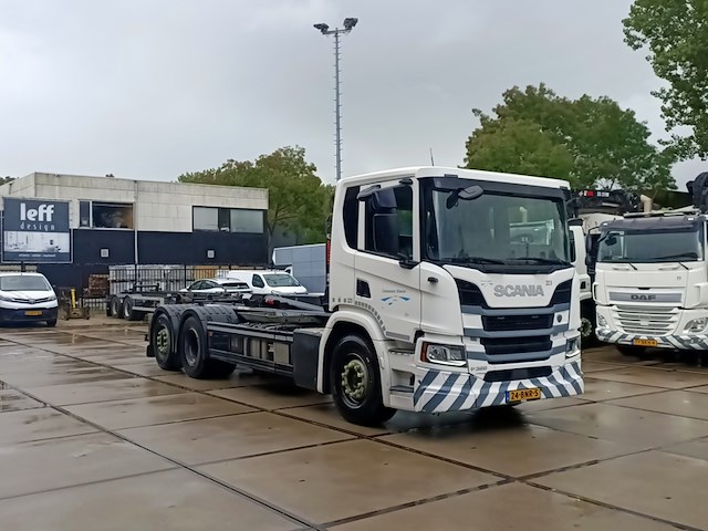 Haakarm, scania, p320 6x2 met haakarm hiab 26t, 2019 - afbeelding 5 van  30
