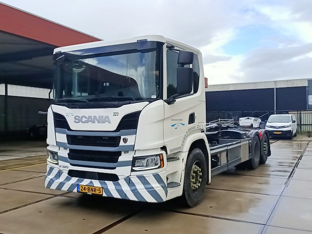Haakarm, scania, p320 6x2 met haakarm hiab 26t, 2019 - afbeelding 13 van  30