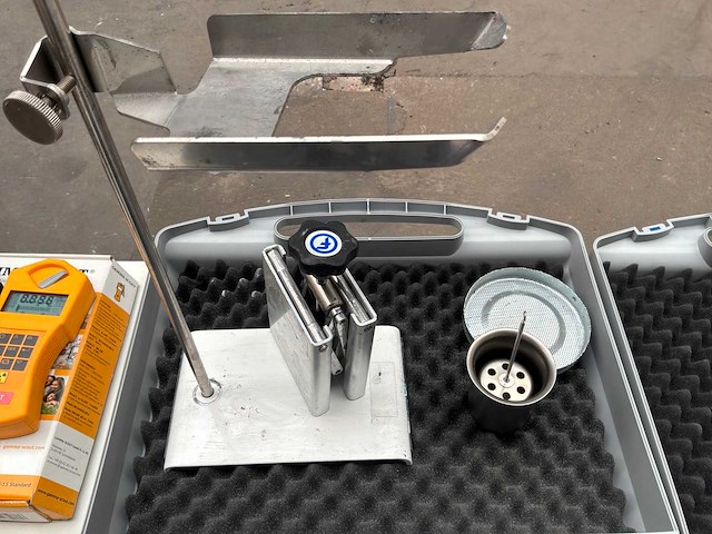 Haake - viscometer3 r - various measuring tools - 2021 - afbeelding 4 van  6