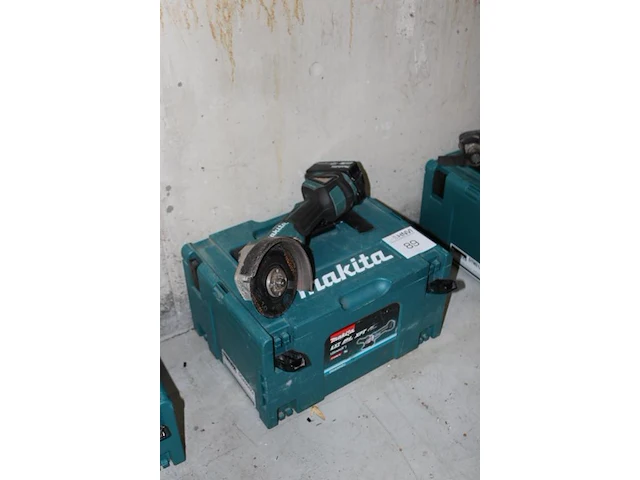 Haakse accu slijptol makita dga504 met accu en kunststoffen koffer - afbeelding 2 van  2