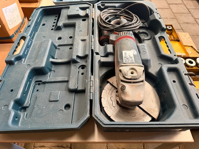 Haakse slijper 230 mm in koffer, bosch professional gws 24-230 jbv - afbeelding 6 van  6