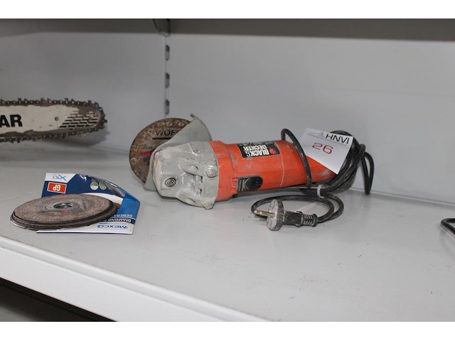 Haakse slijper black & decker cd115 - afbeelding 1 van  2