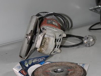 Haakse slijper black & decker cd115 - afbeelding 2 van  2