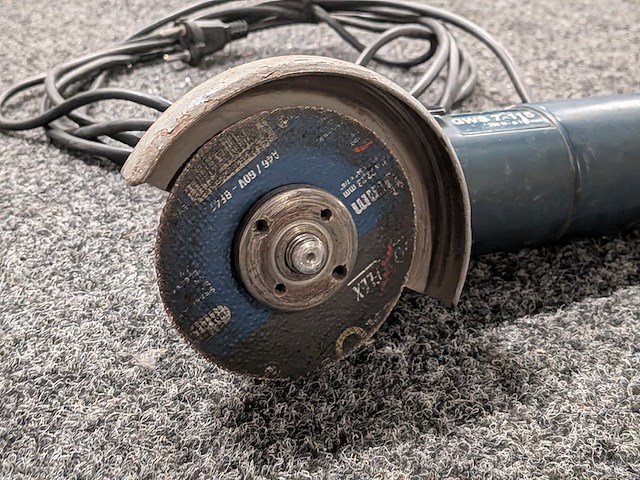 Haakse slijper bosch, gws 7-115, bouwjaar 2001 - afbeelding 5 van  6