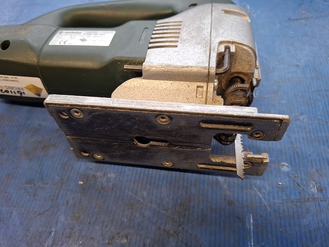 Haakse slijper en decoupeerzaag metabo, w750-125 en steb105+ - afbeelding 7 van  8