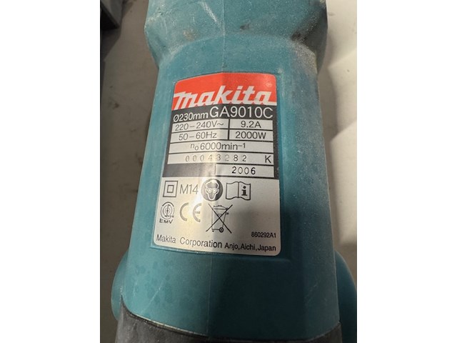 Haakse slijper makita, ga9010c, met 2 diamant schijven - afbeelding 3 van  5