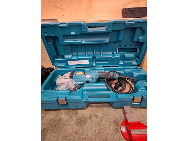 Haakse slijper makita, ga9020, bouwjaar 2018 - afbeelding 3 van  4