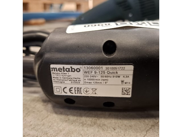 Haakse slijper met metaal kantenfrees metabo, wef 9-125 quick, kfm16-15 f - afbeelding 4 van  12