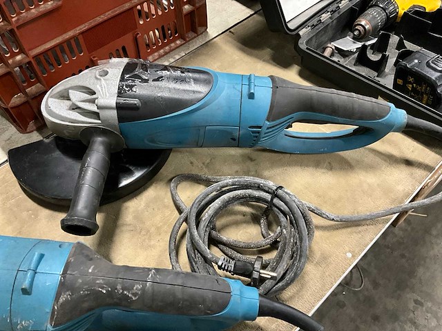 Haakse slijpmachine (2x) - afbeelding 2 van  5