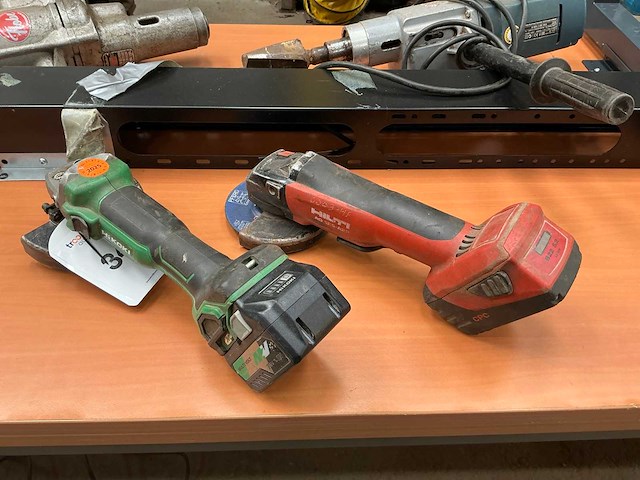 Haakse slijpmachine (2x) - afbeelding 1 van  5