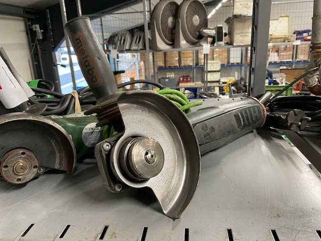 Haakse slijpmachine (4x) - afbeelding 2 van  5